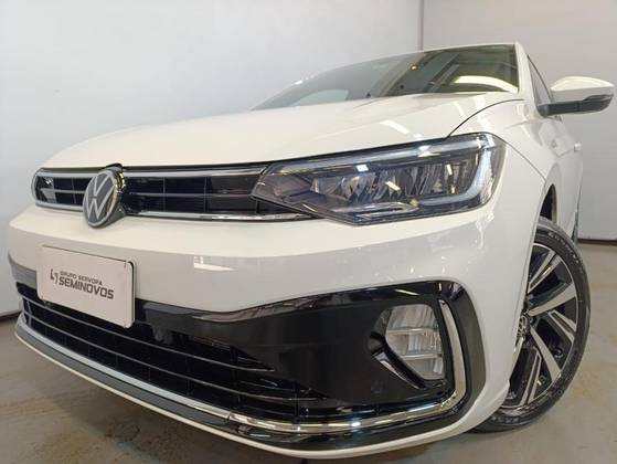VOLKSWAGEN VIRTUS 1.0 200 TSI HIGHLINE AUTOMÁTICO